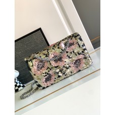 Chanel Classic Flap Medium Size 25.5cm Shoulder Bag A1112