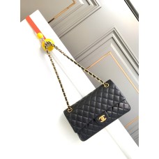 Chanel Classic Flap Medium Size 25.5cm Lambskin Gold Hardware Shoulder Bag A1112