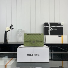 Chanel Classic Flap New Medium Size 23cm Caviar Leather Silver Hardware Shoulder Bag A1117