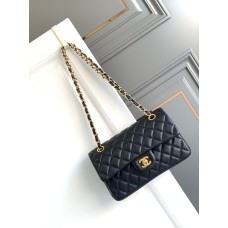 Chanel Classic Flap New Medium Size 23cm Lambskin Gold Hardware Shoulder Bag A1117 1118