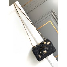 Chanel 24SS Camera Chain Shoulder Bag CHBAG37