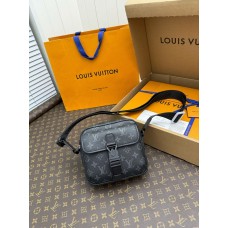 Louis Vuitton LV Getaway M12518 Men's Shoulder Bag Crossbody Bag LLBGA111