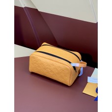 Louis Vuitton LV Dopp Kit M82576 Clutch Purse Cosmetic Bag LLBGG19