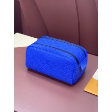 Louis Vuitton LV Dopp Kit M82576 Clutch Purse Cosmetic Bag LLBGG22