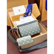 Louis Vuitton LV Alpha Wearable Shoulder Bag M81124 Clutch Purse Cosmetic Bag LLBGG36