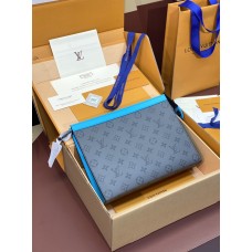 Louis Vuitton LV Pochette Accessoires M44466 Clutch Purse Cosmetic Bag LLBGG49