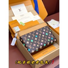 Louis Vuitton LV Pochette Voyage Souple M83568 Clutch Purse Cosmetic Bag LLBGG51