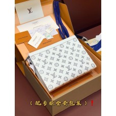 Louis Vuitton LV Pochette Accessoires M61692 Clutch Purse Cosmetic Bag LLBGG52