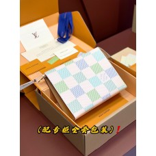 Louis Vuitton LV Pochette Accessoires N47542 Clutch Purse Cosmetic Bag LLBGG58