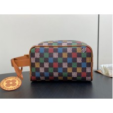 Louis Vuitton LV Locker Dopp Kit Ld M00151 Clutch Purse Cosmetic Bag LLBGG61