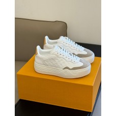 Louis Vuitton Lace Up Shoes Women's Sneakers LSHEB07