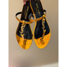 Yves Saint Lauren YSL Flat Shoes for Summer Women's Sandals Slides YSSHA20