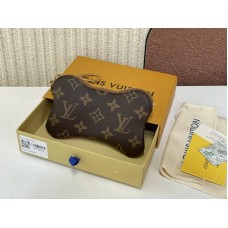 Louis Vuitton LV M12616 Key Holder LLWTB32